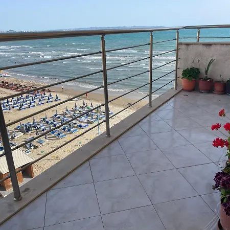 Appartement Enerik's Apartment2 Durrës