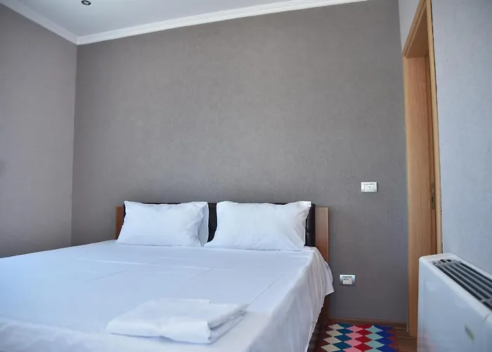 Enerik's Apartment2